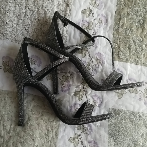 Michael Kors Antonia Metallic Glitter Heels 8.5 - Picture 5 of 8